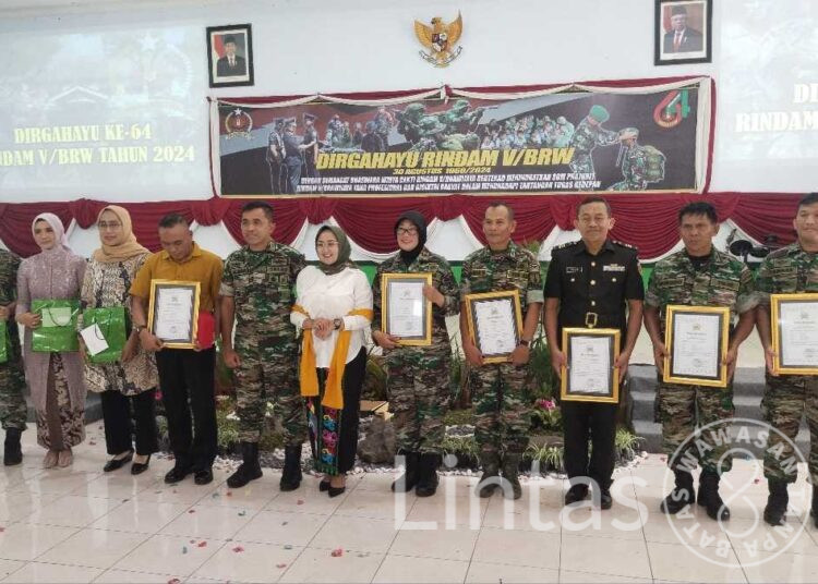 Syukuran Puncak Peringatan HUT Ke-64 Rindam V Brawijaya