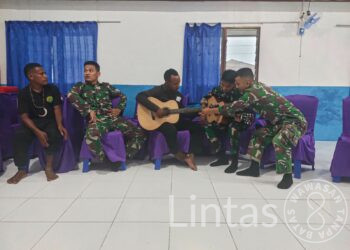 Komsos Satgas Habema Bangkitkan Semangat Pemuda Kenyam Latihan Musik