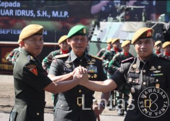 Pangdam III/Siliwangi Pimpin Sertijab Danyonarmed 4/Parahyangan