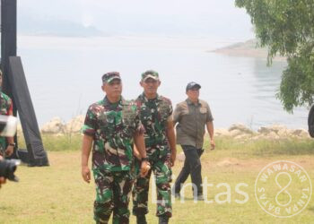 Pangdam III/Siliwangi Hadiri Penutupan Latihan Taipur Kostrad