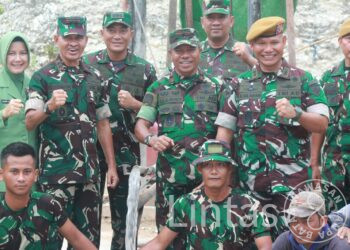 Air Su Dekat di Yonarhanud 9/ AWJ, Pangdam IX/Udayana Beri Apresiasi Keberhasilan Satuan Dalam Usaha Pengeboran Air Secara Swadaya
