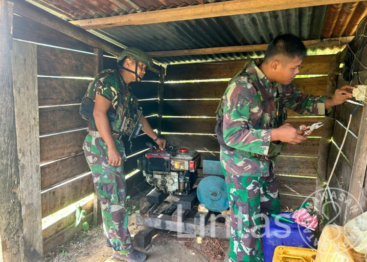 Warga Ainod Sambut Gembira Papua Terang Satgas Habema