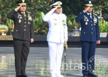 Wujud Cinta Kepada Para Pahlawan, Jelang HUT ke-79 TNI, Kasad Ziarah di TMP Kalibata
