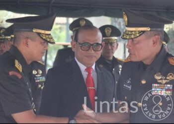 Kasdam III/Siliwangi Hadiri Pelantikan Bintara TNI AD Sumber D3 Unhan