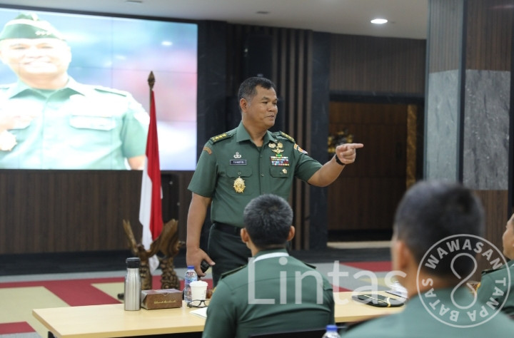 Wakasad : Dansat Harus Bangun Trust Yang Kuat Dengan Anak Buah