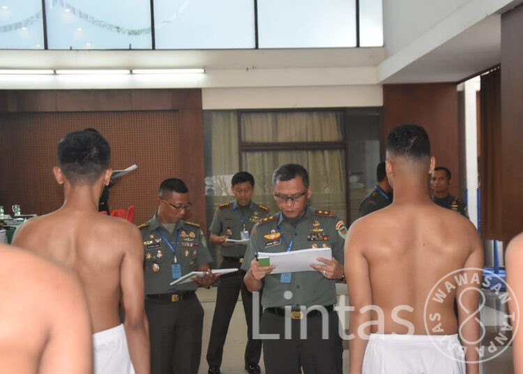 Pangdam III/Slw Pimpin Sidang Parade Caba PK TNI AD