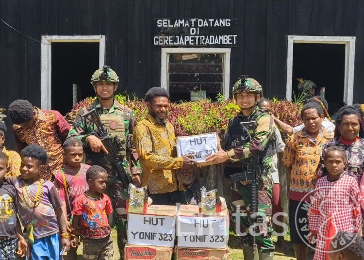 Warga Ambobera Antusias Sambut Baksos Satgas Habema