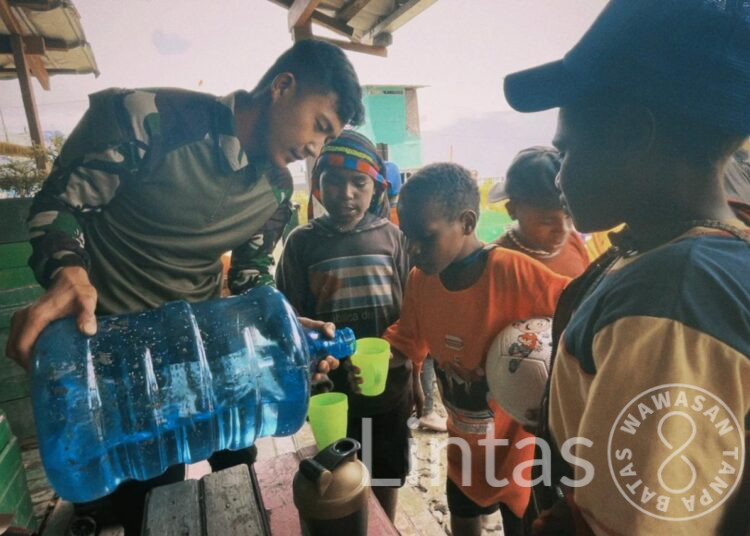 Warga Wandoga Sambut Gembira Komsos Satgas Habema