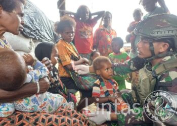 Warga Yalai Sambut Gembira Komsos Satgas Habema