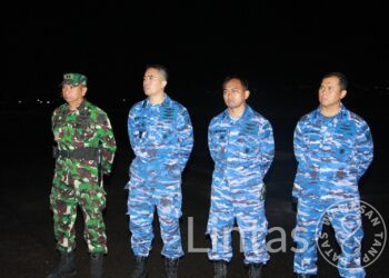 Peduli Kemanusiaan, Lanud Husein Sastranegara Berangkatkan Satgas Cepat Tanggap Untuk Bantu Korban Bencana Alam di Desa Kadupandak Kabupaten Cianjur