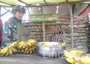 Rosita Habema Bantu Ekonomi Warga Amuleme