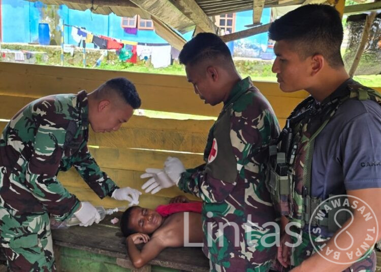 Prajurit Satgas Habema Selamatkan Anak Kampung Susumuk Papua