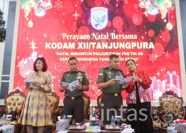 TNI-Polri Garnisun Pontianak Ikuti Perayaan Natal Bersama Kasad