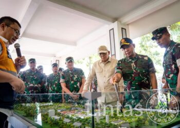 Wakasad Dampingi Menhan RI Tinjau Rencana Pembangunan Fasilitas Latihan Tempur Multidimensi Pusdikpassus