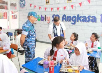 Lanud Husein Sastranegara Menerima Kunjungan Kepala Staf Kepresidenan