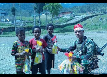 Prajurit Buaya Putih Rayakan Natal Bersama saling Berbagi