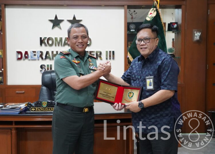 Pangdam III/Siliwangi Terima Audiensi Ditjen Pajak Jabar 1