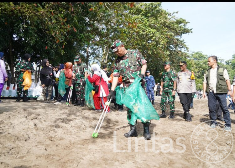 Pangdam III/Slw Ikuti Peringatan HPSN 2025 di Pangandaran