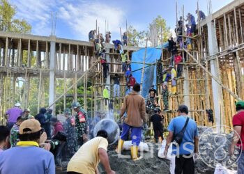 Gelorakan Gotong Royong, TNI AD dan Warga Bersatu Bangun Masjid Babus Salam