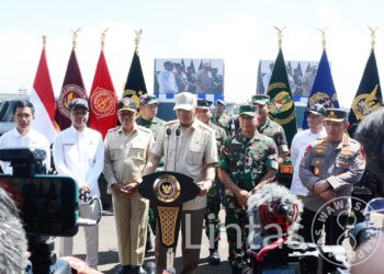 Menhan Serahkan Ransus Maung di Bandung