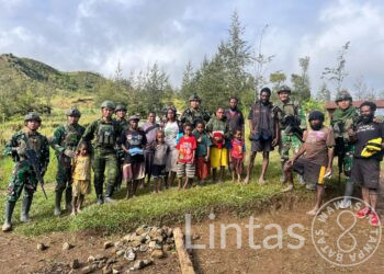 TNI Safari Honai, Dengarkan Keluhan Masyarakat Distrik Gome