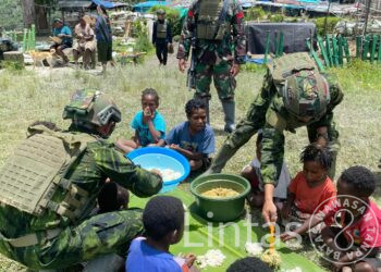 Makan Bersama, Wujud TNI Manunggal Dengan Rakyat
