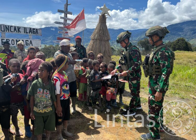 Hari Anak Sedunia: TNI Wujudkan Mimpi Anak Melalui Donasi Sarana Pendidikan