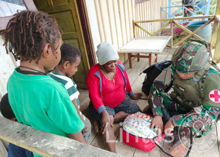Gome Bergetar! Satgas TNI Buktikan Pengabdian dengan Tangan Terbuka ke Warga Kampung Wako Papua