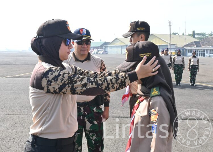 Lanud Husein Sastranegara Bentuk Karakter Generasi Muda Melalui Latihan PBB