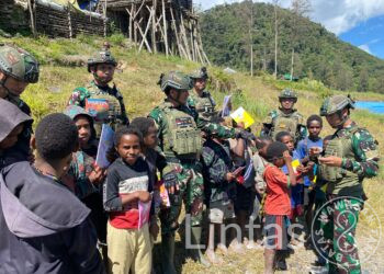 Langkah Kecil Menuju Masa Depan: “Satgas TNI Tebar Asa di Tanah Wombru Papua”