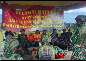 Satgas TNI Pos Eromaga : Kukuhkan Kebersamaan dengan Ibadah Mingguan Bersama Warga Kristen Kampung Eronggobak