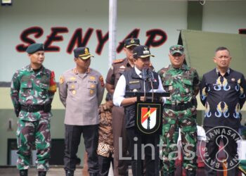 Upacara Pelepasan Satgas Pamobvitnas PT Freeport Indonesia Yonif 301/PKS Digelar di Cimalaka, Sumedang