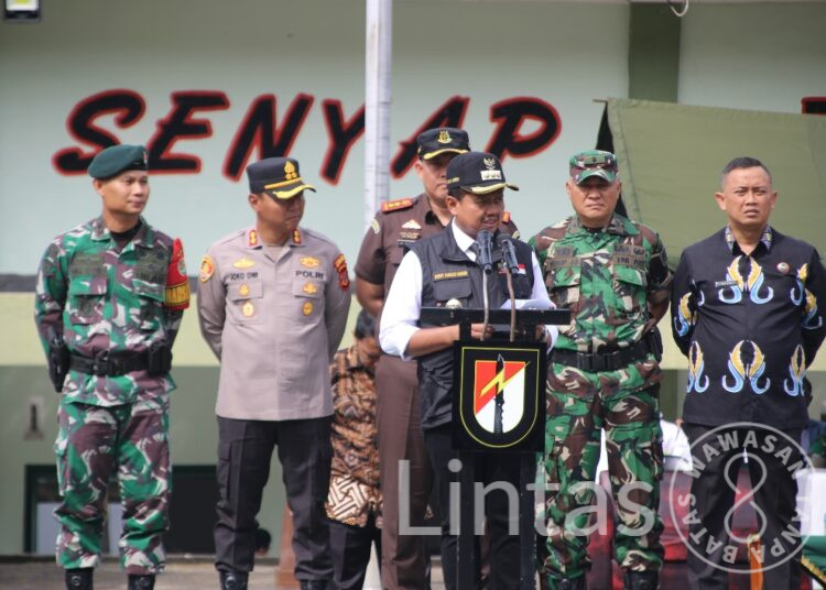 Upacara Pelepasan Satgas Pamobvitnas PT Freeport Indonesia Yonif 301/PKS Digelar di Cimalaka, Sumedang