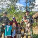 Satgas TNI Yonif 700 WYC, Sentuh Hati Warga Kampung Wako, Dengan Anjangsana dan Bantuan Sargal