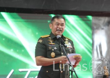 Pimpin Sertijab Dua Pangdam, Kasad: Lanjutkan Program dan Lakukan Inovasi