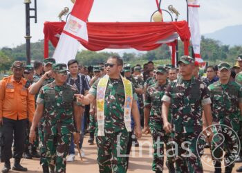 Pangdam III/Slw Dampingi Kasad Laksanakan Karya Bakti di Situ Bagendit