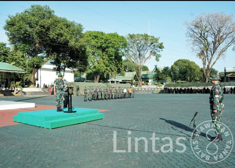 Pangdam XIV/Hsn Pimpin Apel Gelar Batalyon Komposit PRCPB Kodam XIV/Hsn