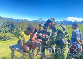 Dari Pintu Jawa, Satgas TNI Yonif 700 WYC Menyentuh Luka dengan Cinta: Senyum Anak-Anak Wombru Jadi Obat Terbaik