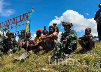 Satgas Yonif 700/WYC Amankan Lomba HUT ke-80 RI di di Alun-Alun Kota – Ilaga Papua