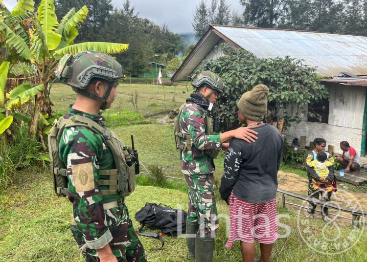 Jejak Persahabatan TNI dan Rakyat: Satgas Yonif 700/WYC Hadir di Kampung Wako