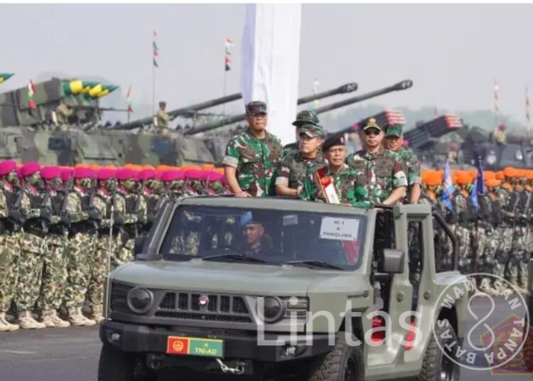 Panglima TNI dan Menhan RI Tinjau Geladi Bersih Upacara Gelar Pasukan Operasional dan Kehormatan Militer