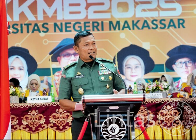 Kapoksahli Pangdam XIV/Hasanuddin Beri Kuliah Umum Wawasan Kebangsaan Kepada Mahasiswa Baru UNM