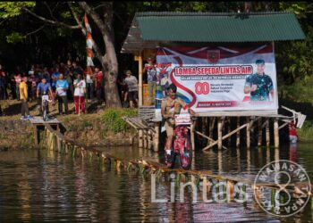 Uji Ketangkasan dan Hiburan, Pangdam XIV/Hsn Buka Lomba Sepeda Lintas Air