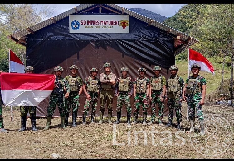 Satgas Yonif 700/WYC Rampungkan Pembangunan SD 03 Mayuberi, Siap Diserahkan pada HUT RI ke-80