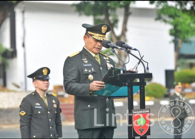 Upacara Peringatan HUT Ke-80 RI di Makodam : Kasdam XIV/Hsn Bacakan Amanat Panglima TNI