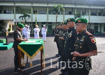 Danrem 083/Bdj Serahkan Tongkat Komando kepada Tiga Pejabat Baru