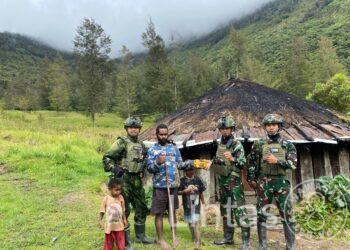 Satgas Yonif 700/WYC Gelar Safari Honai, Hangatkan Hati Warga Mayuberi dengan Kepedulian