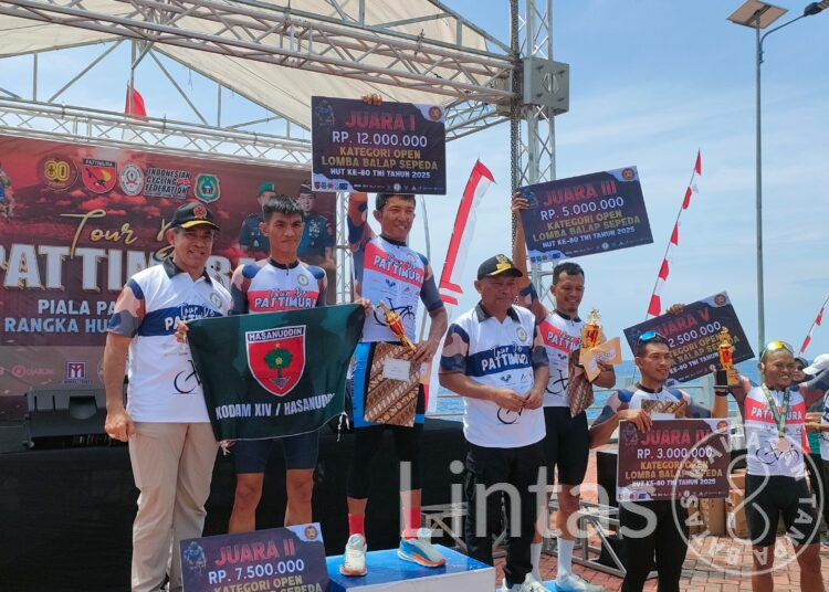 Atlet Triathlon Kodam XIV/Hsn Raih Prestasi di Kejuaraan Balap Sepeda “Tour de Pattimura” Piala Panglima TNI