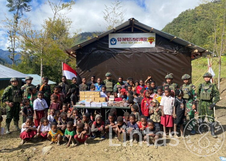 Cahaya Harapan di Lembah Mayuberi: Satgas Yonif 700/WYC Hadirkan Senyum Pendidikan untuk Anak Negeri