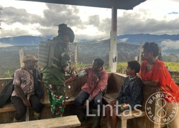 Senyum di Ujung Lembah: Satgas Yonif 700/Wyc Rawat Rindu Warga Eronggobak dengan Kesehatan Gratis